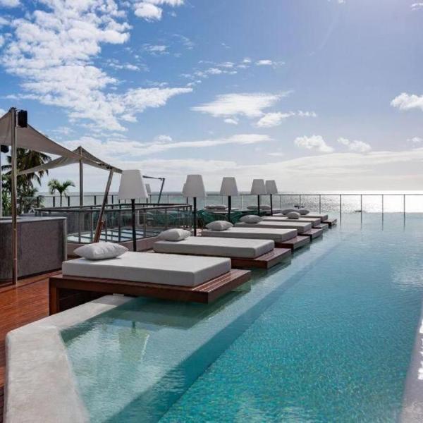 Setai Yacht (piscina em reforma até 30/9)