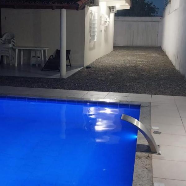 Casa com piscina