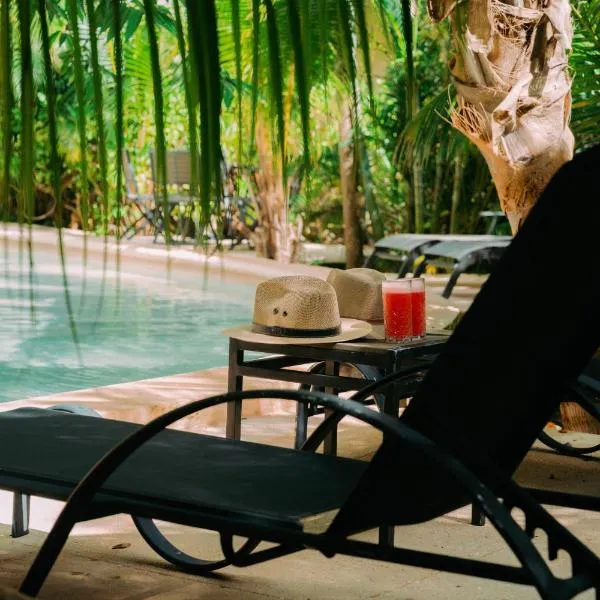 Aldea Coba An Escape Boutique Experience, hotel v destinaci Cobá