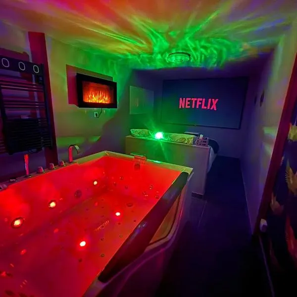 Le Cupidon, cocon privé avec Spa, Sauna, Cinéma Netflix et Jardin privé – hotel w mieście Montigny-le-Bretonneux