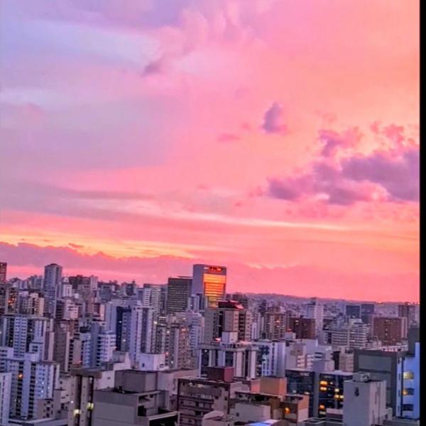 Por do Sol nas alturas! Sua solução no centro de BH