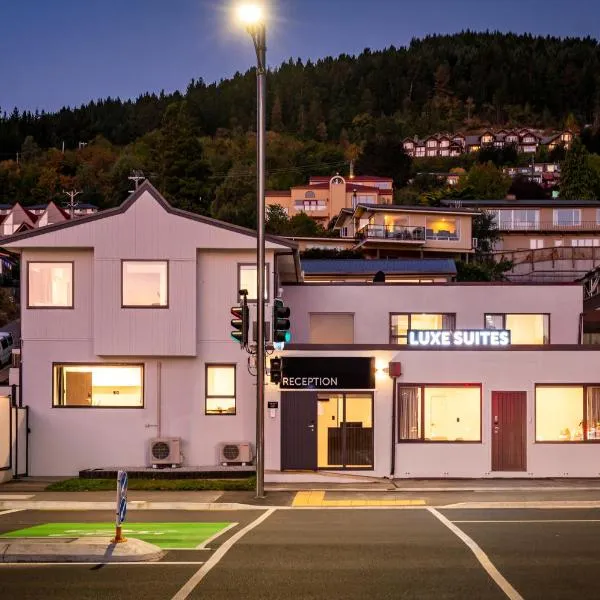 Luxe Suites & Apartments、クイーンズタウンのホテル