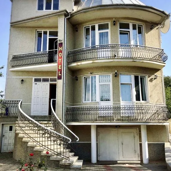 Mini-Hotel Sakvoyage, hotel a Černivci