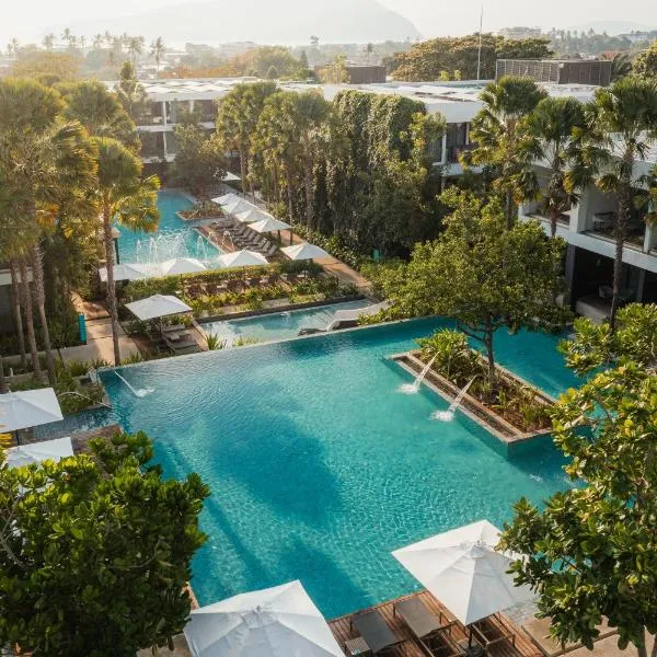 Stay Wellbeing & Lifestyle Resort, hotel in Rawai Beach