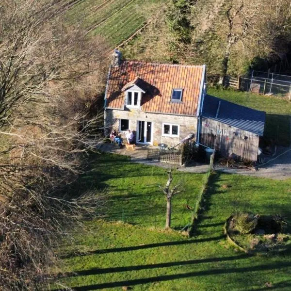 Ferme de Noyes Cottage, hotel v destinácii Sourdeval