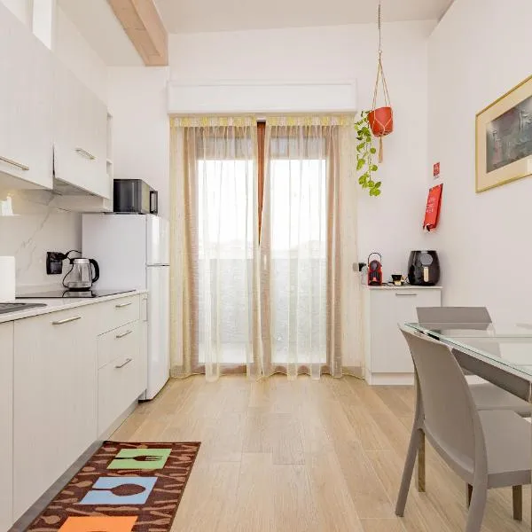 A7 Moonlight SUITE- Milano Rho fiera, hotel in Cesate