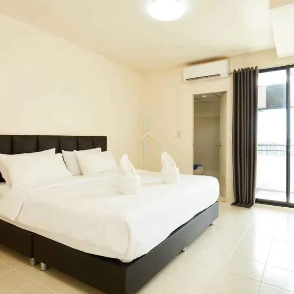 Bansuay Phranangklao Apartment&Hotel, hotel v destinaci Ban Sai Ma