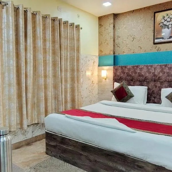 Hotel R S RESIDENCY, hotel in Varanasi