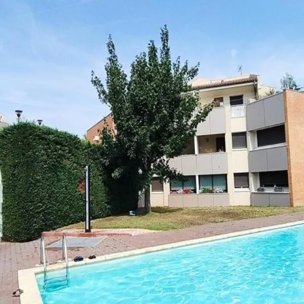 CHARMANT STUDIO☆NETFLIX☆CANAL+☆CANAL SAT☆PARKING☆, hotel v destinácii Ramonville-Saint-Agne