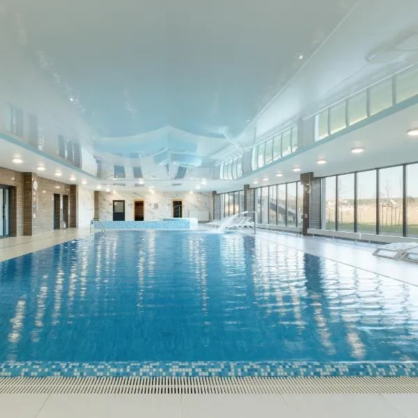 Luxury Apartment 23 basen i sauna D&D Apartments, khách sạn ở Dziwnów