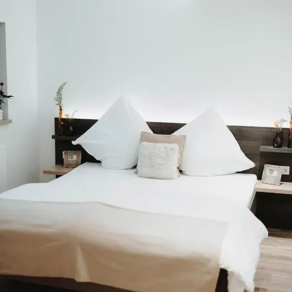 Häserhof Gästehaus & Stall-Loft, hotel in Raddestorf