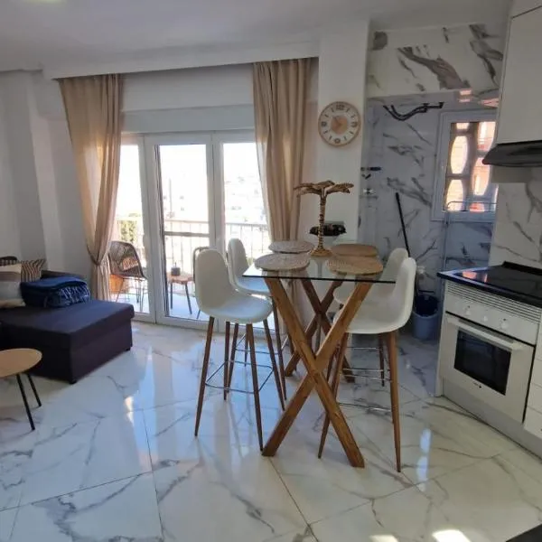 White Apartment Calpe, hotel in Calpe