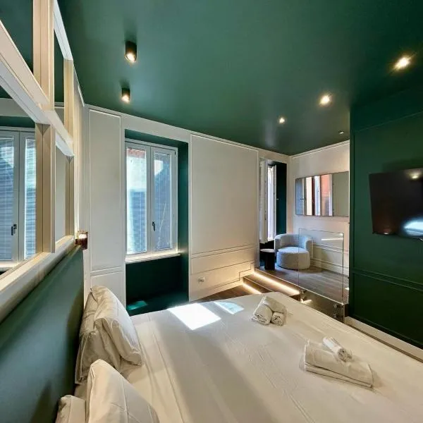 PRIVATE LUXURY FONTANA DI TREVI, hotell i Rom