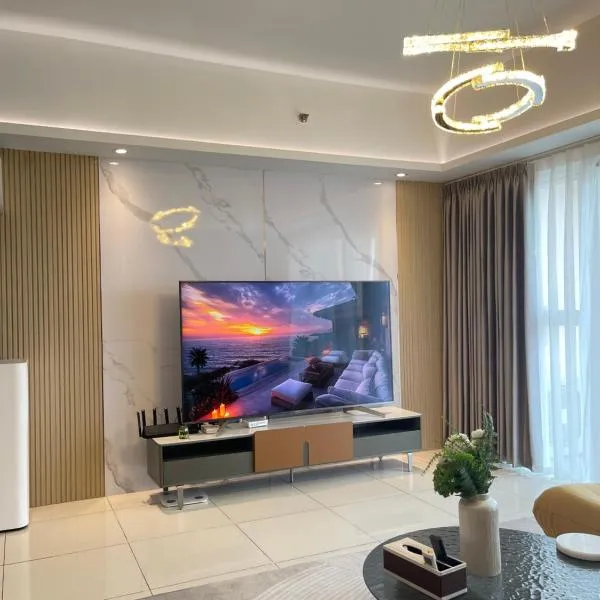Venetian Panorama BGC Venice Grand Canal Apart ment, 4 Bedrooms, for 10 Guests, hotel in Manila