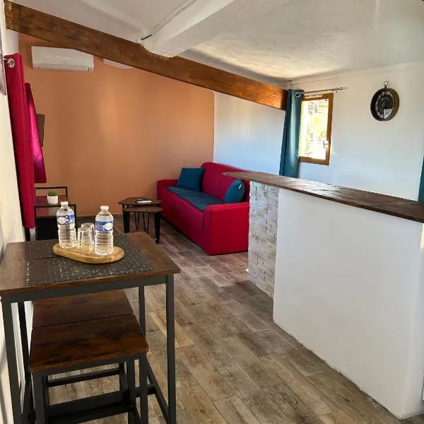 Nid douillet sous les toits, hotel in Grasse
