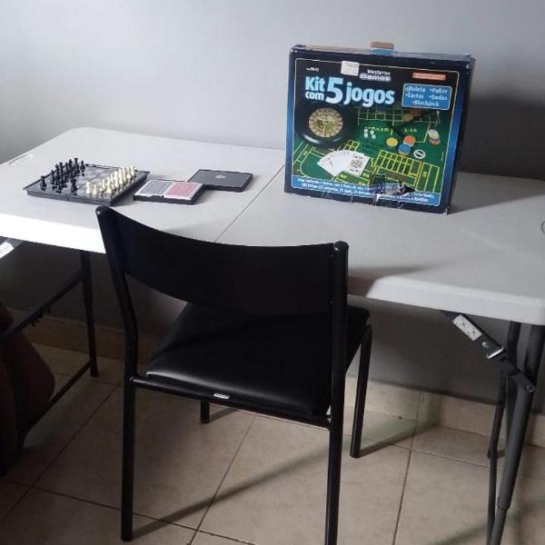 Studio aconchegante prático acessível