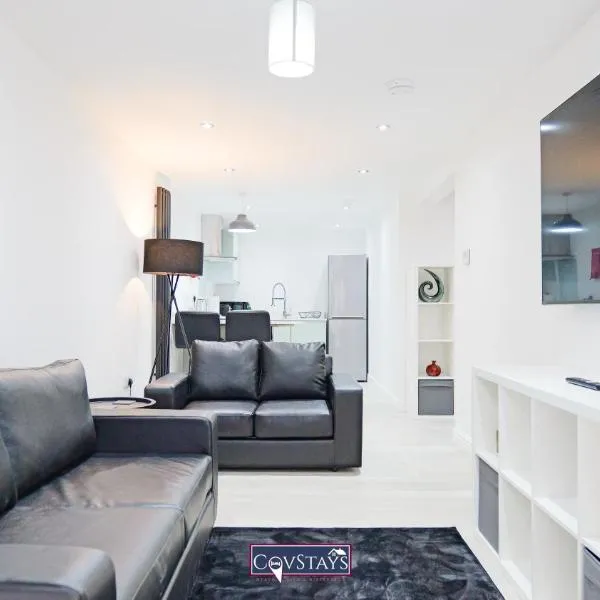Old Silk Apartments - Luxury Studios, 1 & 2-beds in Coventry City Centre by COVSTAYS, hotel v destinaci Coventry