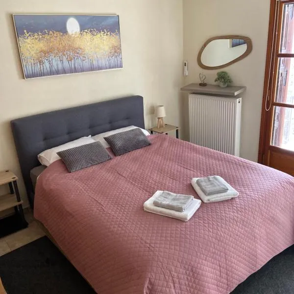 ZoYa ‘s Apartments – hotel w mieście Agria