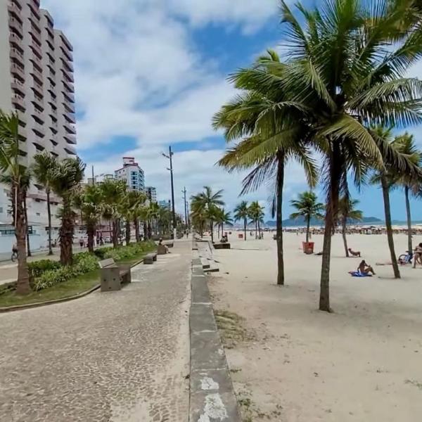 Apartamento Confortável a 100 m da Praia