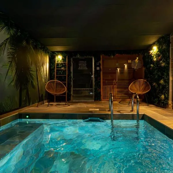 Pool47spa, hotell i Précy-sur-Oise