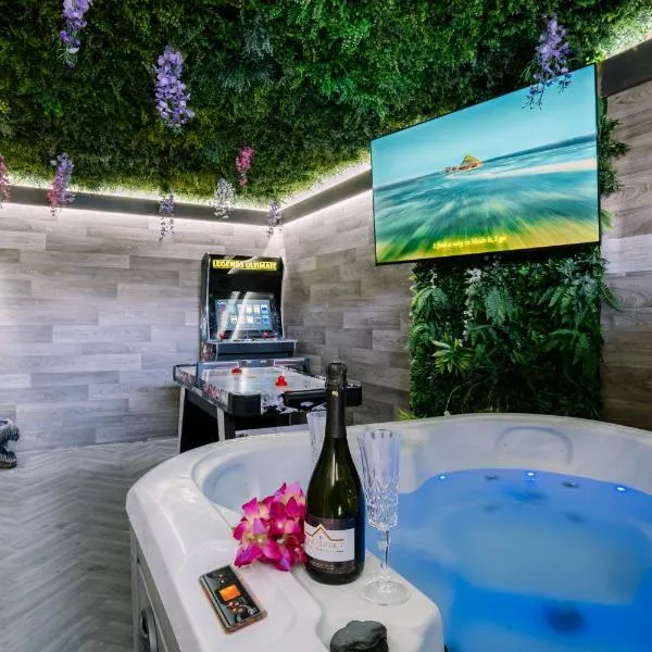 Rockside - Luxury 1 bedroom home with hot tub, central location, parking and pet friendly, hôtel à Windermere