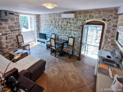 Apartman Dado, hotel v destinaci Perast