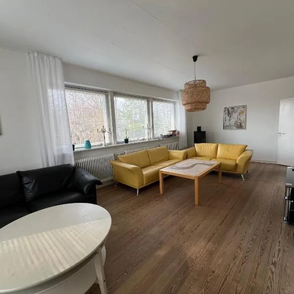 4 Bedroom Lovely Home in Vestenskov, hotel sa Nakskov