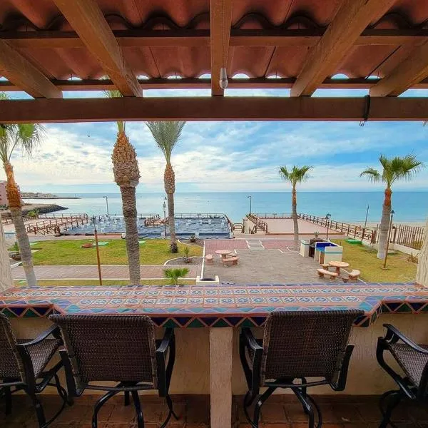 푸에르토 페나스코에 위치한 호텔 Las Gaviotas Condo 424 - Rustic Charm by the Waves