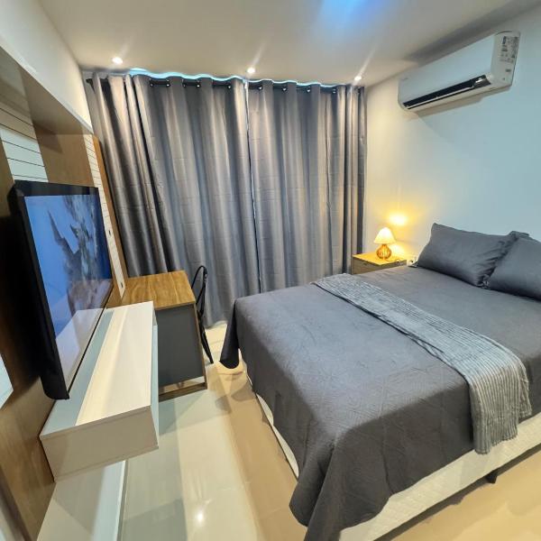 AP completo próx ao Shopping com piscina, garagem e ar