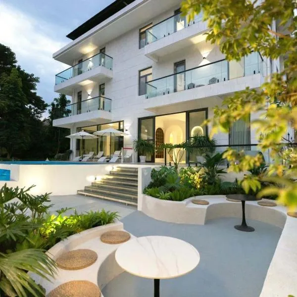 Xishuangbanna Verdant House Resort Hotel, hotel en Jinghong