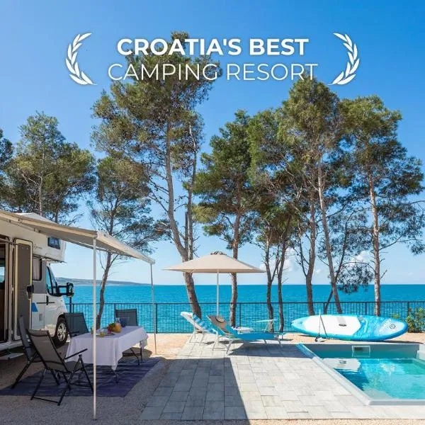 Aminess Style Camping Avalona Resort - Pitches, hotel v Povljane