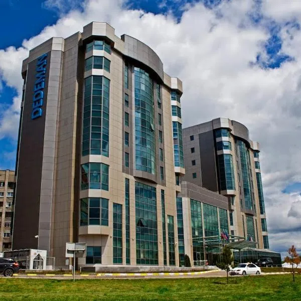 Dedeman Oskemen Hotel, hotel in Ustʼ-Kamenogorsk