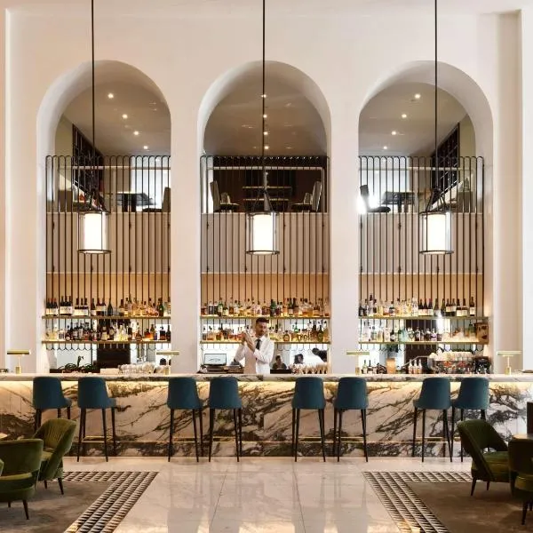 Swissotel Sydney, готель у Сіднеї