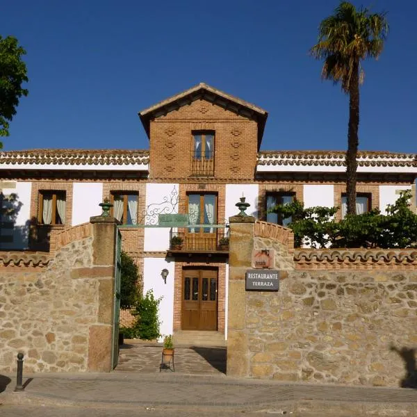 Posada Villa Maria, hotel v destinácii La Adrada