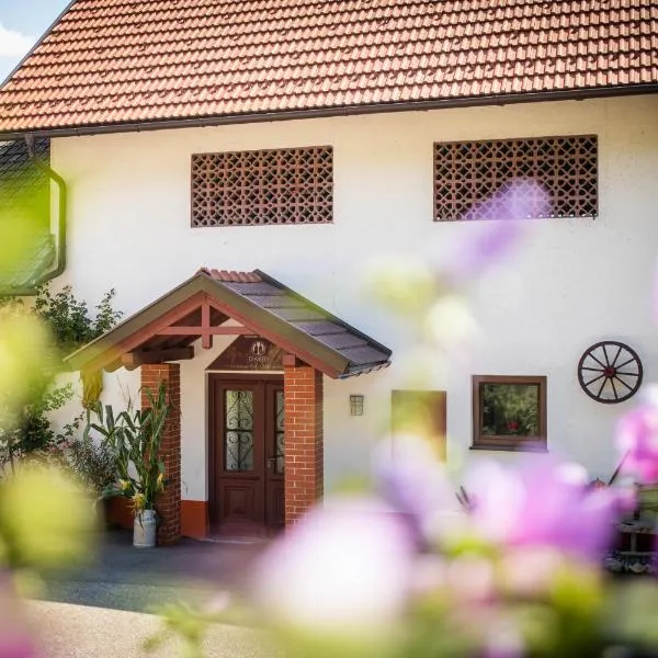 Appartements und Vinoteka DAVID, hotel v destinaci Sankt Michael ob Bleiburg