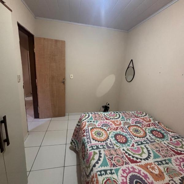 Casa simples e aconchegante - Foto 2