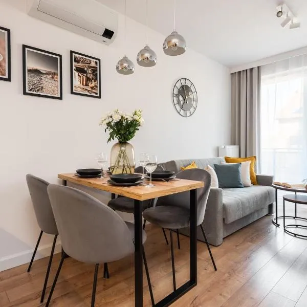 Flatbook Apartamenty Sztutowo Trimare z basenem, sauną, bilardem i parkingiem, Hotel in Sztutowo