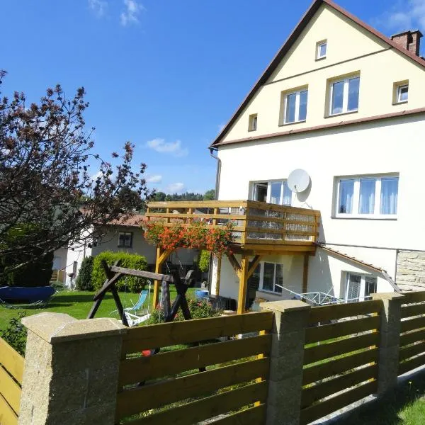 Apartmán Woodcock, hotel v destinaci Poniklá