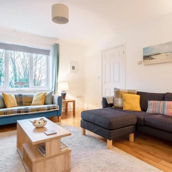 Family Home in Hayle close to Gwithian Beach, hotel i Phillack
