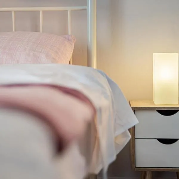 MaDiNi apartment, hotel in Chios