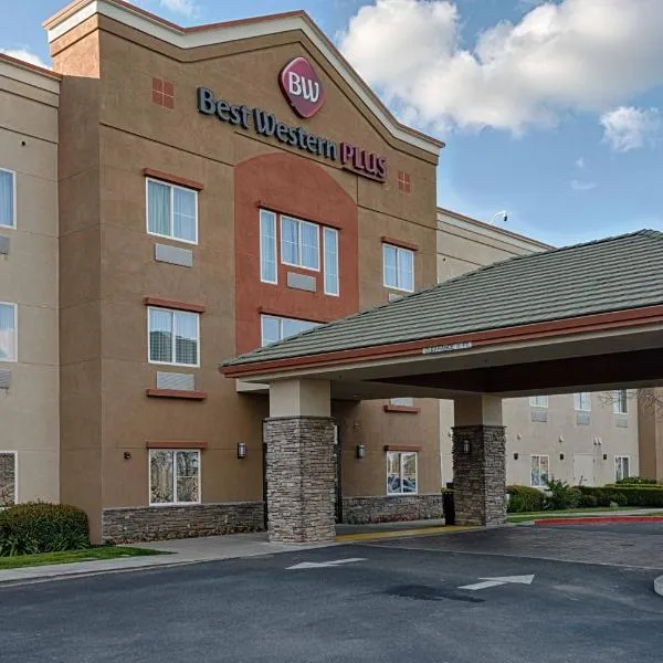 Best Western Plus Delta Inn & Suites, hotel v destinaci Oakley
