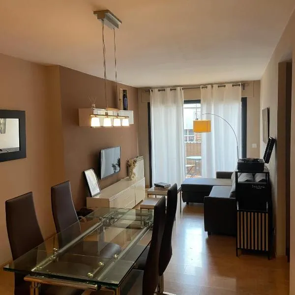 Barbastro urban home, hotel v destinaci Barbastro