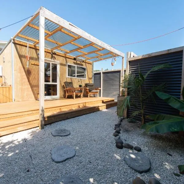 The Secret Studio, Outdoor Bath & Pizza Oven, hotel v destinaci New Plymouth