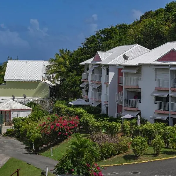 Résidence Tropicale, hotel v destinaci Le Moule