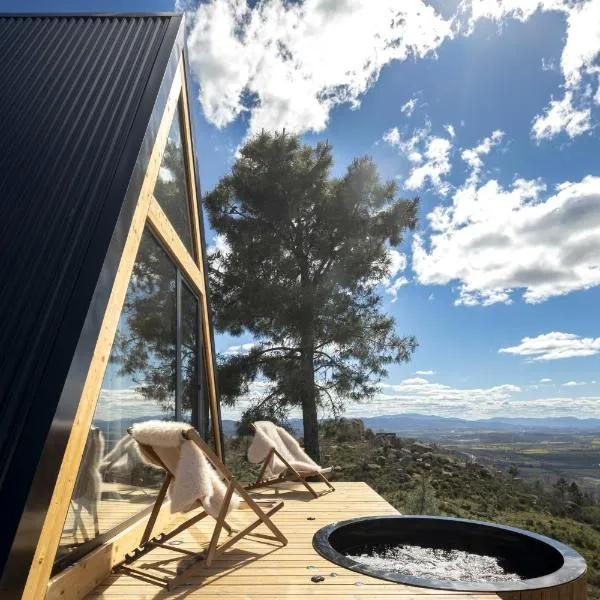 TheVagar - Glamping Mountain Shelters, hotel in Belmonte