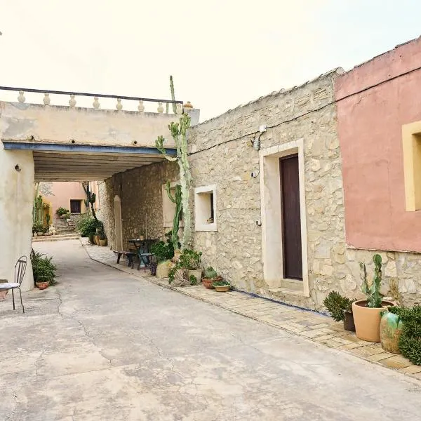 Apartamentos La Fàbrica, hotel en Agost