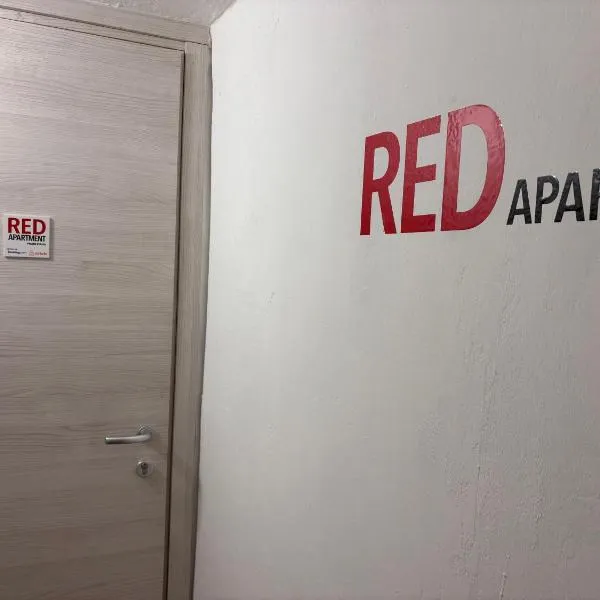 Red appartament, hotel v destinaci Bagnolo Piemonte