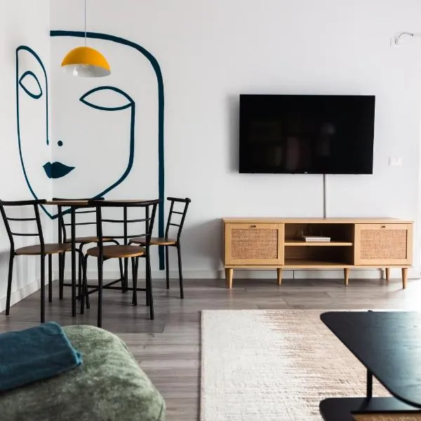 Blue Cozy Apartment, hotel en Pristina