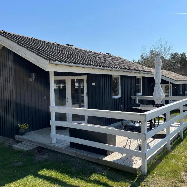 Ristinge Ferielejligheder, hotel v destinaci Humble