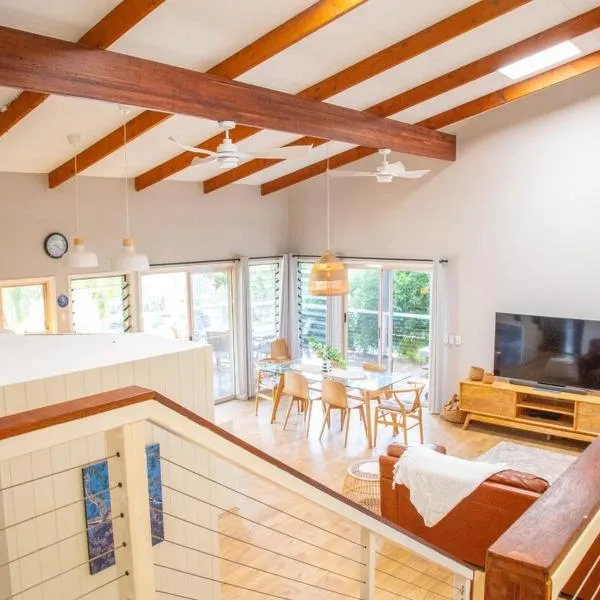 Beach Tree - Pet Friendly - Sleeps 9 โรงแรมในพอยต์ลุคเอาท์